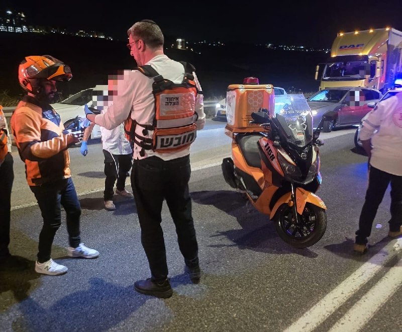 לפי דוברות איחוד הצלה, רוכב אופנוע צעיר כבן 25 נפצע...