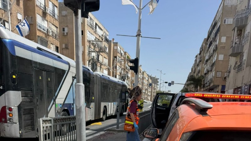 קשיש כבן 80 נפצע היום אנוש בתאונה בבת ים, לאחר...